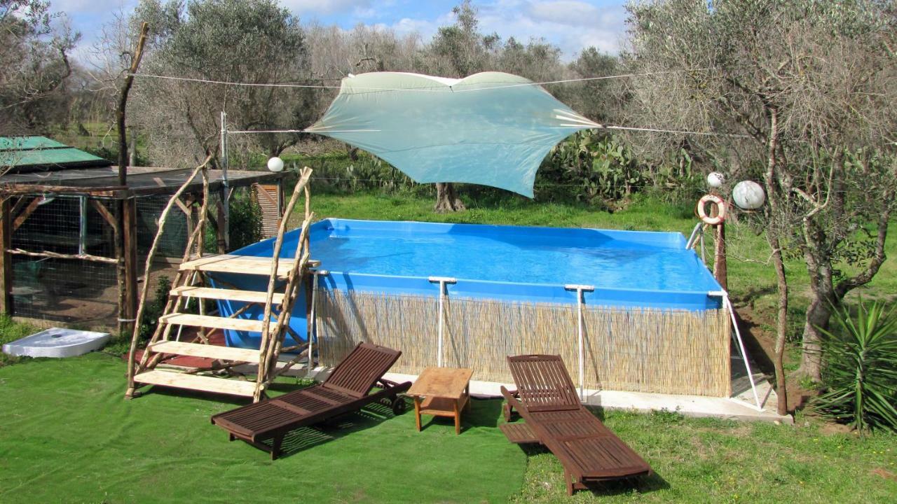 Отель Camping Terreno-Ro-Bi-Li Кутрофьяно Экстерьер фото
